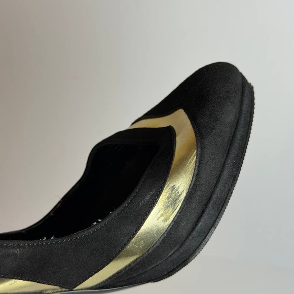 Gucci Black Suede Heels w Gold Metallic Inlay Size 36 - Picture 13 of 13